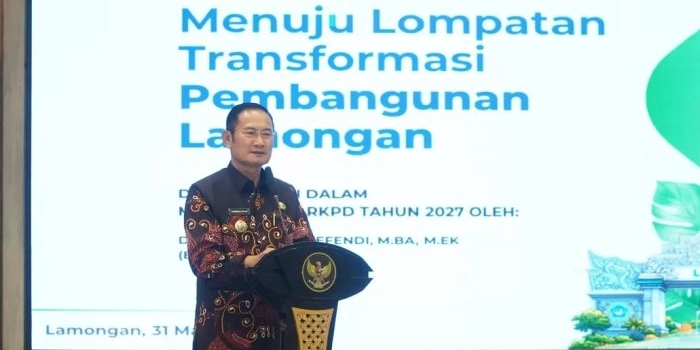 Bupati Lamongan, Yuhronur Efendi