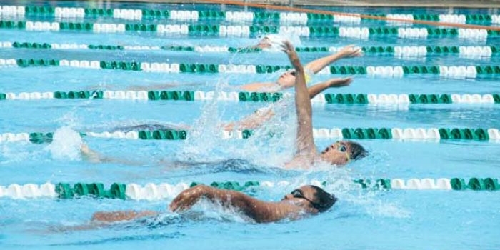 Atlet renang KRPG ketika latihan. foto: SYUHUD/ BANGSAONLINE