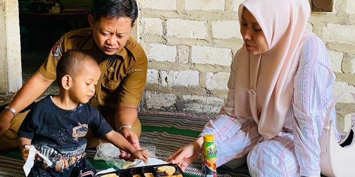dprd-jatim-bakal-kawal-balita-tanpa-anus-di-bojonegoro-untuk-segera-dioperasi