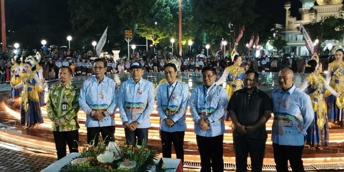 wali-kota-malang-resmikan-alun-alun-merdeka-dengan-wajah-baru-dan-fasilitas-modern