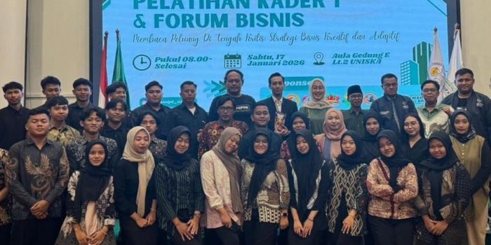 bekali-mahasiswa-hadapi-era-ai-hipmi-pt-uniska-kediri-gelar-pelatihan-kader-dan-forum-bisnis
