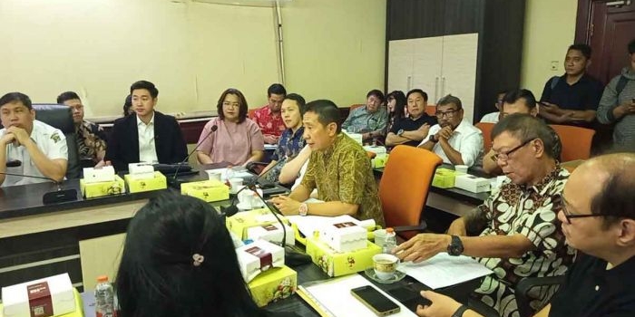 komisi-a-dprd-surabaya-hearing-soal-the-nook-perizinan-sah-tapi-pembangunan-ditunda