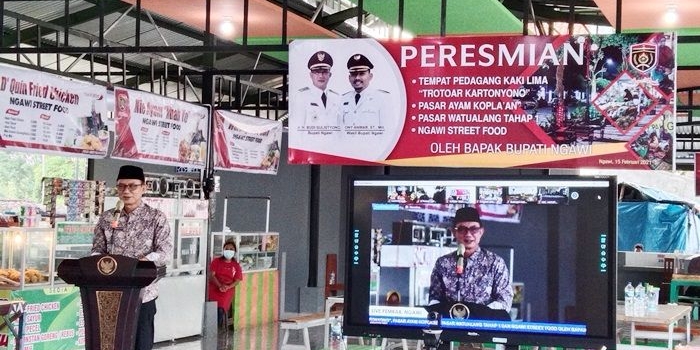 Bupati Ngawi Budi Sulistyono saat memberikan sambutan.