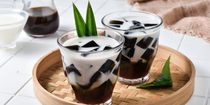 Resep Es Cincau Serut Gula Merah Segar dan Nikmat. Foto: Ist