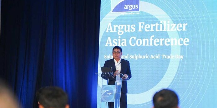 hadapi-dinamika-global-petrokimia-gresik-perkuat-pasokan-sulfur