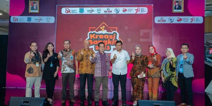 Direktur Ritel dan Syariah Bank DKI, Henky Oktavianus, saat menghadiri puncak Hari Indonesia Menabung 2023 di Tangerang, Banten.