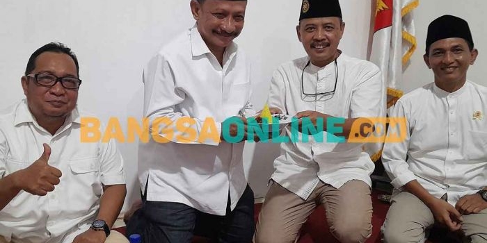 kembali-dukung-bung-karna-di-pilkada-2024-dpc-gerindra-situbondo-minta-porsi-wakil