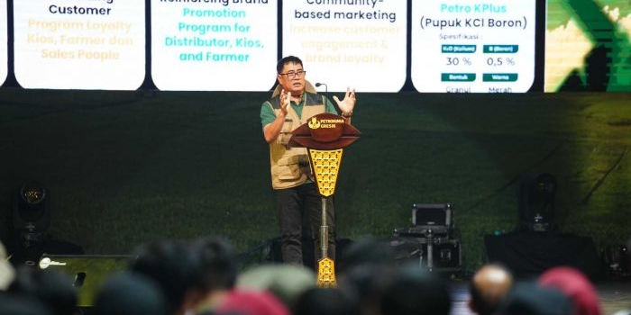 Direktur Utama Petrokimia Gresik, Daconi Khotob, membuka KIPG 2026. foto: ist.
