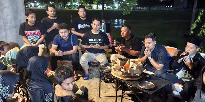 anak-muda-lintas-agama-di-sidoarjo-gelar-buka-bersama-anak-jalanan
