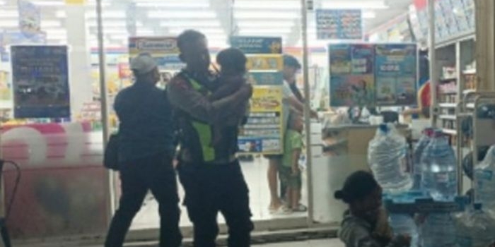 polsek-sukodadi-tindaklanjuti-aduan-warga-soal-pengemis-yang-bawa-anak-di-lamongan