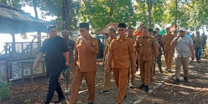 bangkitkan-pantai-jumiang-bupati-pamekasan-siapkan-wisata-halal
