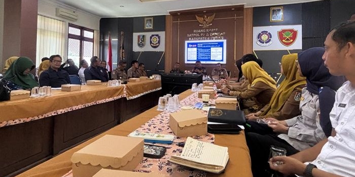 buka-ruang-kritik-lewat-fkp-satpol-pp-dan-damkar-tuban-komitmen-tingkatkan-layanan-publik