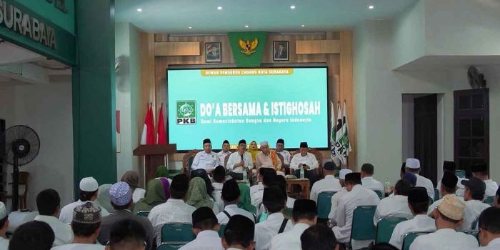 ketua-dprd-jatim-gelar-doa-bersama-untuk-keselamatan-bangsa