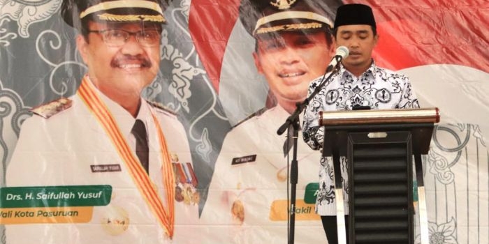 Wakil Wali Kota Pasuruan Adi Wibowo saat menghadiri HUT ke-77 PGRI dan Hari Guru Nasional Tahun 2022 Kota Pasuruan di Aula Uniwara, Senin (26/12/2022).
