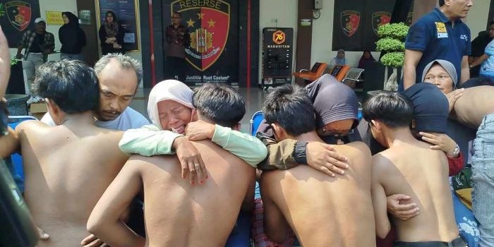 kapok-pesta-miras-dan-dj-gangster-bajingan-tanpa-dosa-dibubarkan-polres-jombang