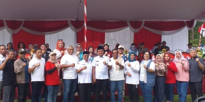 komisi-iv-dprd-kabupaten-blitar-hadiri-tasyakuran-hkn-ke-61-dorong-penguatan-kolaborasi-kesehatan