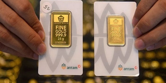 per-hari-ini-harga-emas-antam-mulai-merangkak-1-gram-melonjak-rp7-ribu-buyback-naik-rp10-ribu