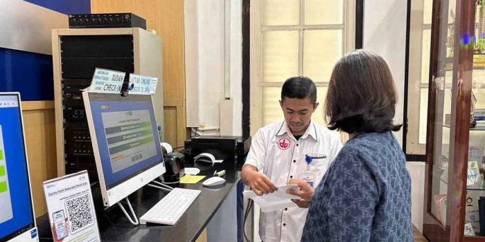 peserta-jkn-ini-apresiasi-layanan-kesehatan-cepat-dan-digital-di-rs-umm