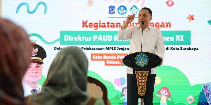 kemendikdasmen-apresiasi-mpls-ramah-anak-yang-digelar-di-surabaya