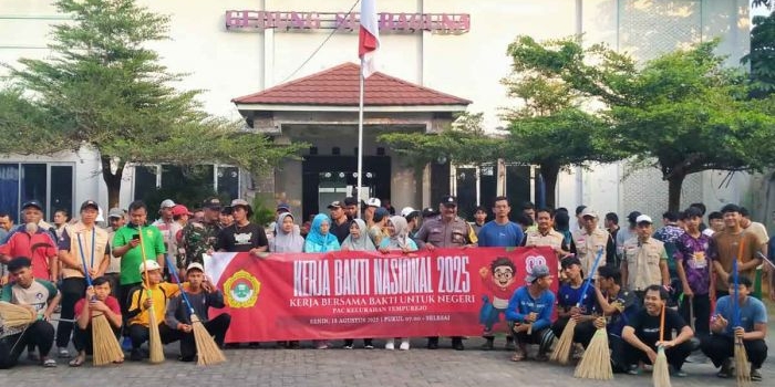 pemuda-ldii-tempurejo-gelar-kerja-bakti-serentak