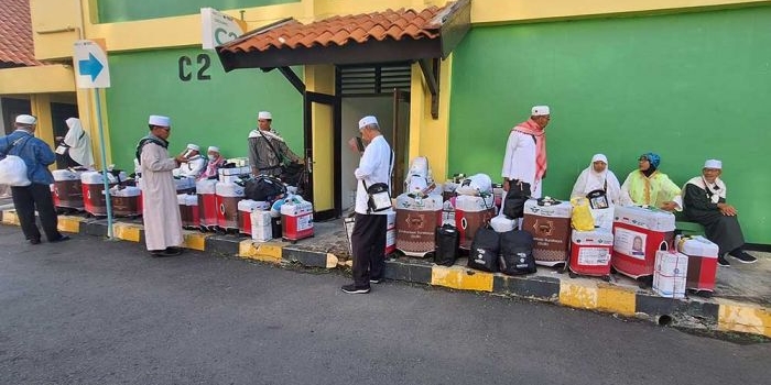 sempat-tertunda-karena-gunung-meletus-22-jemaah-haji-manggarai-ntt-pulang-hari-ini