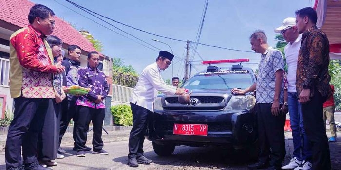 wali-kota-pasuruan-luncurkan-layanan-mobil-jenazah-gratis-untuk-warga