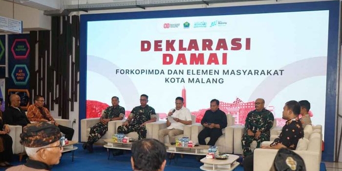 deklarasi-damai-kota-malang-warga-bersatu-tolak-anarkisme-dan-jaga-keberagaman