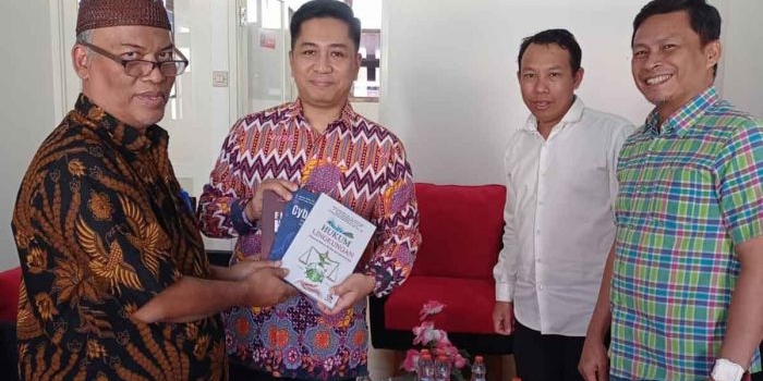 pn-kota-kediri-dan-uniska-latih-advokat-muda-lewat-pendidikan-profesi-hukum
