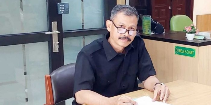 asn-di-gresik-jadi-rektor-ylbh-ft-beri-catatan