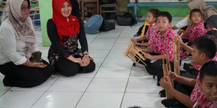 singgung-inklusivitas-pendidikan-anggota-dpd-ri-ning-lia-soroti-ketimpangan-anggaran-bos