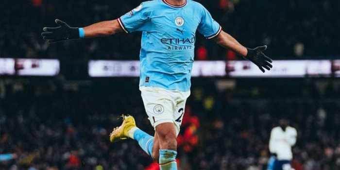 Mahrez cetak brace saat City mengalahkan Spurs 4-2 pada laga tunda pekan ke-7 Premier League