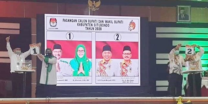 Kandidat peserta Pilkada Situbondo saat pengambilan nomor urut.