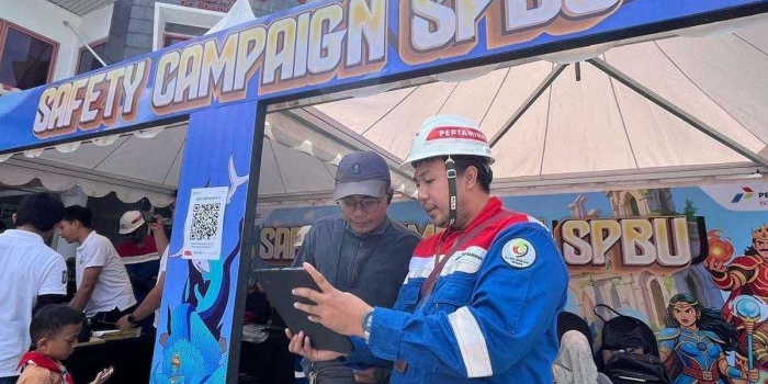 pertamina-gelar-safety-campaign-spbu-di-surabaya