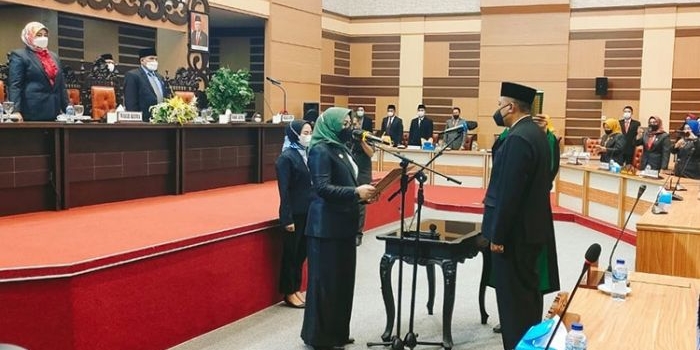 Suasana saat PAW Fraksi Golkar sebagai anggota DPRD Kabupaten Mojokerto sisa masa jabatan periode 2019-2024.