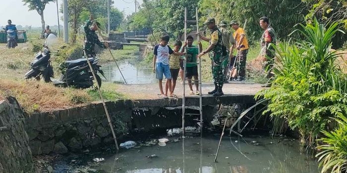 satgas-tmmd-ke-120-bangun-kesadaran-lingkungan-ke-anak-anak