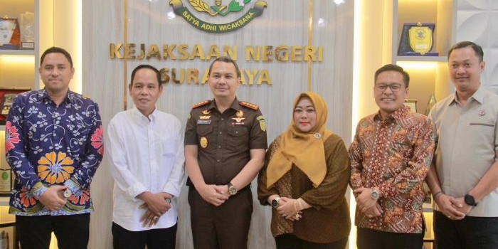 harkitnas-2026-pimpinan-dprd-surabaya-perkuat-sinergi-dengan-kejari