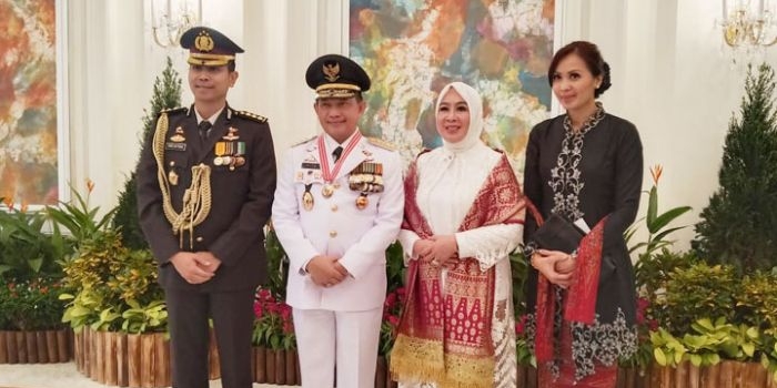 Mendagri Tito Karnavian usai menerima penghargaan Darjah Utama Bakti Cemerlang atau "The Distinguished Service Order" di Istana Singapura, pada Rabu (15/1).