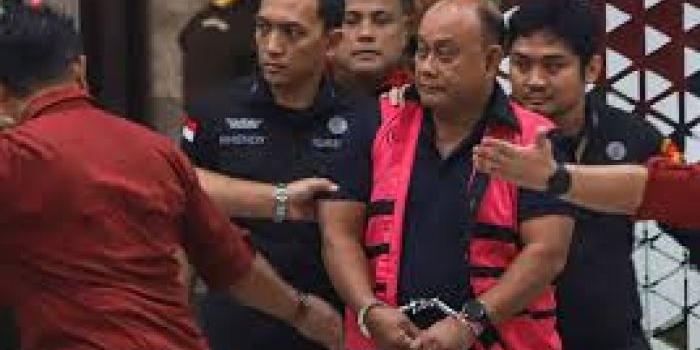 ironi-penangkapan-eks-kepala-bgn-dan-kasus-teddy-vs-dino-patti-djalal