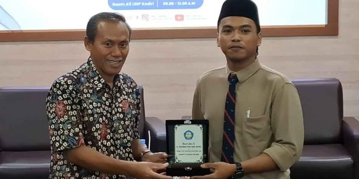 gelar-kuliah-tamu-internasional-unp-kediri-bahas-aksara-dan-identitas-bangsa-asia-tenggara