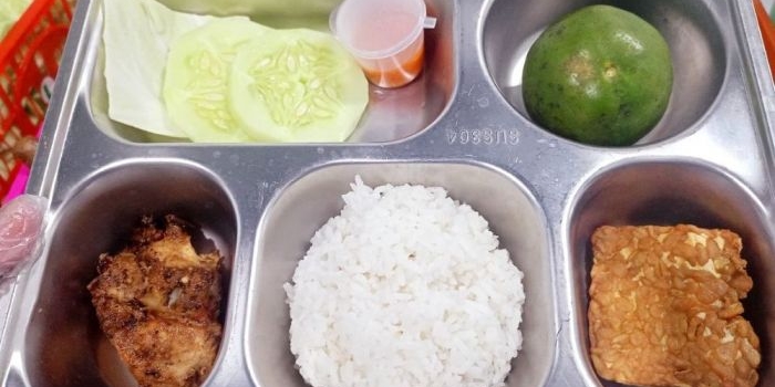 viral-wali-murid-di-sumenep-temukan-mbg-basi-kepala-sppg-lebbeng-timur-akui-lalai