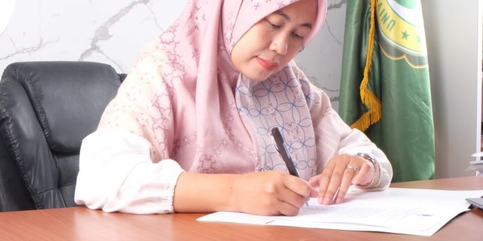universitas-al-hikmah-indonesia-tuban-luncurkan-program-satu-desa-dua-sarjana