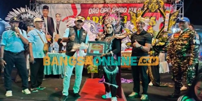 semarak-carnival-2025-oro-oro-ombo-kulon-pasuruan-tampilkan-kebersamaan-dan-kreativitas-lokal