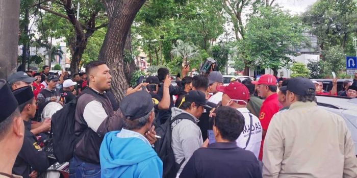 demi-keamanan-eksekusi-kantor-ormas-madas-di-surabaya-ditunda
