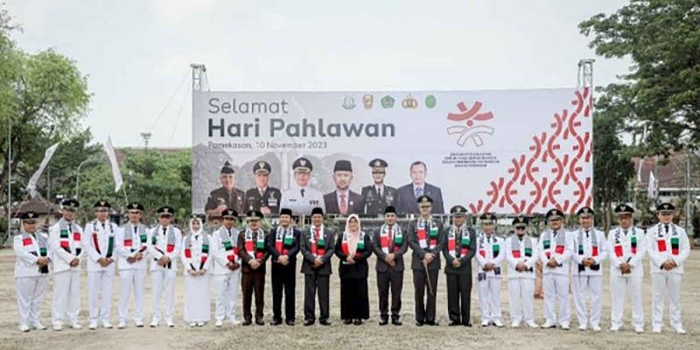Upacara Hari Pahlawan di Pamekasan.