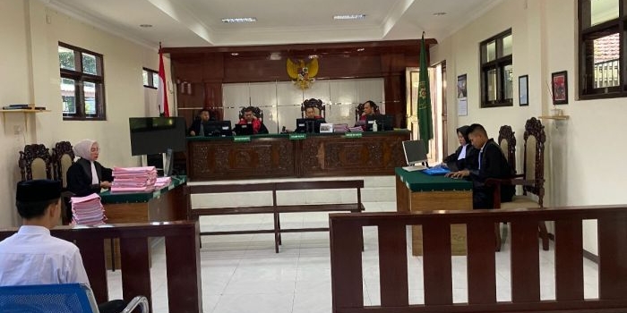 Suasana persidangan