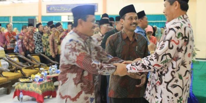 Kepala Kemenag Jatim Mahfudh Shodar. foto nur faishal/BangsaOnline