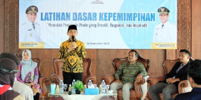 buka-ldk-wali-kota-pasuruan-dorong-anak-muda-jadi-pemimpin-masa-depan