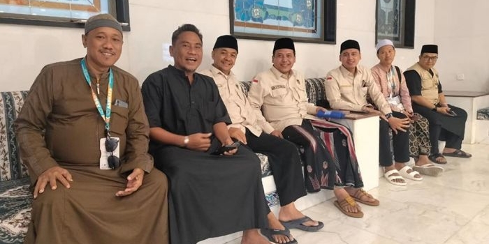 suhu-makkah-tembus-43-derajat-830-jemaah-haji-bangkalan-dilaporkan-sehat