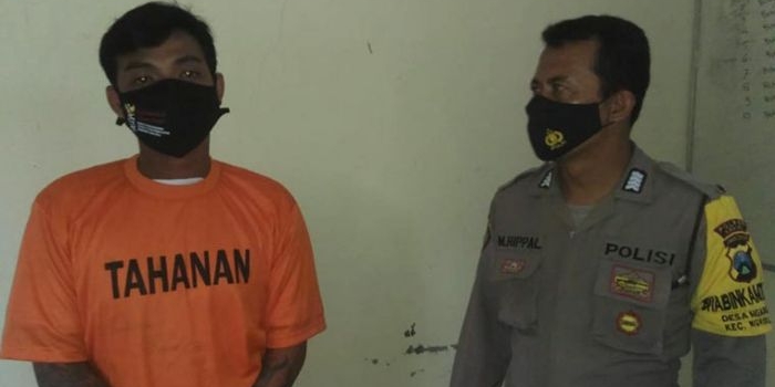 Tersangka Febri Aditya diamankan di Mapolsek Ngadiluwih. foto: ist.