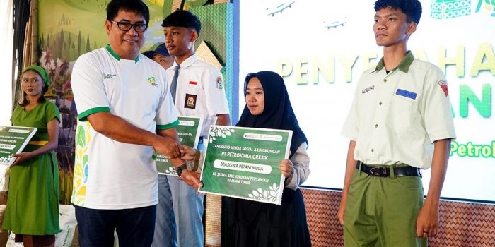 perkuat-regenerasi-petani-dan-cetak-agripreneur-pg-beri-beasiswa-50-siswa-smk-pertanian